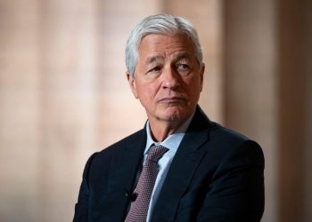 Trump sues JPMorgan Chase and CEO Jamie Dimon for $5B over alleged ‘debanking’