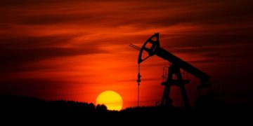 Could Oil Futures Trade 24/7 Like Bitcoin? CFTC Opens…