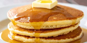 Breakfast sales slump drives another Chapter 11 filing